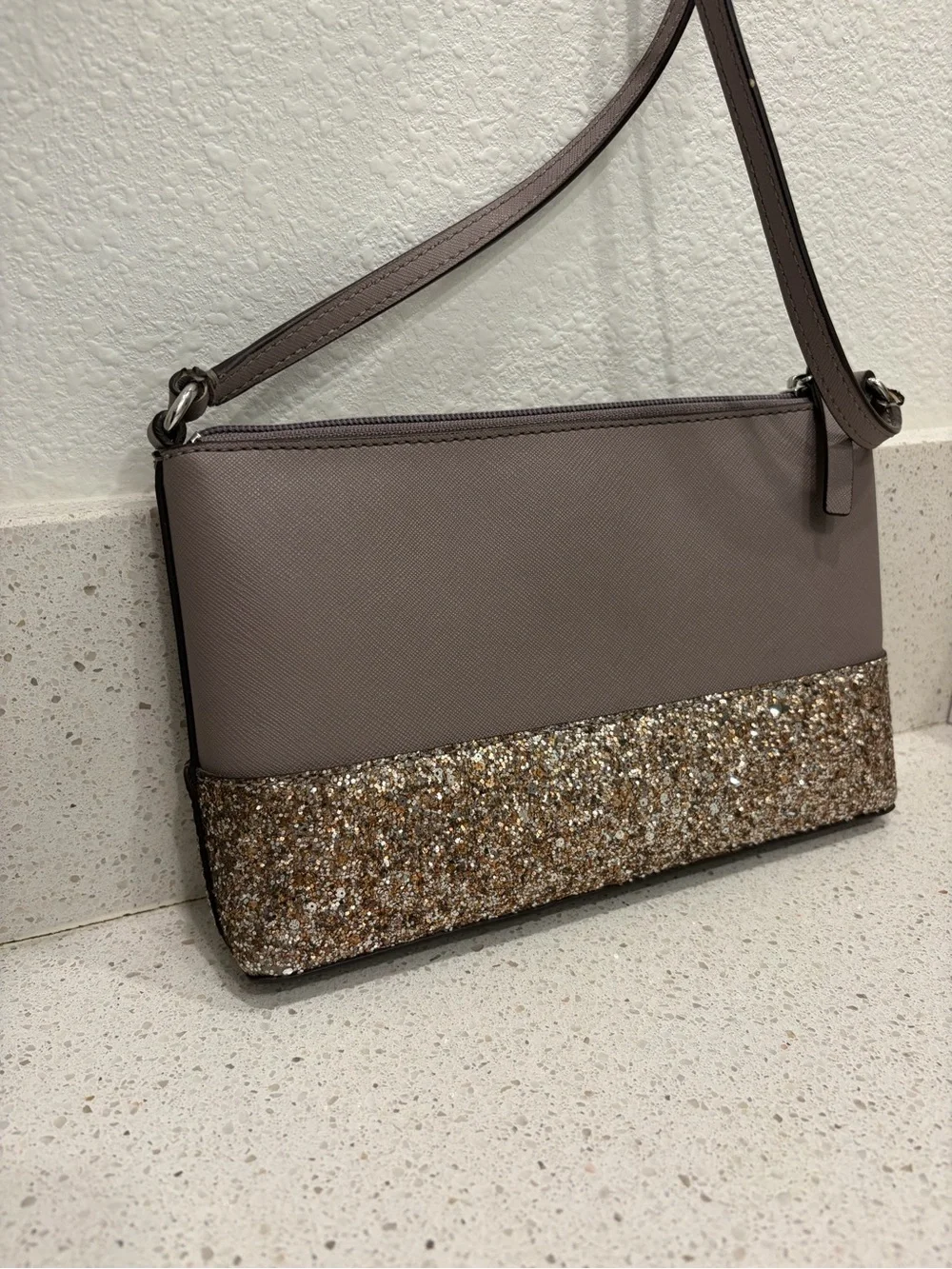 Kate Spade Greta Court Ramey Cityscape Glitter Crossbody Bag Women’s Purse EUC